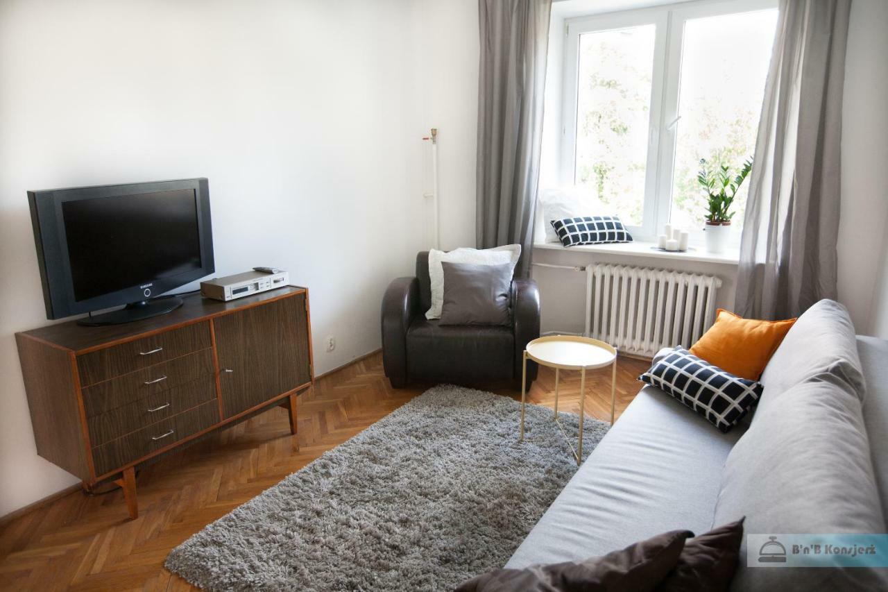 شقة Warsaw Concierge Bracka Retro Flat المظهر الخارجي الصورة