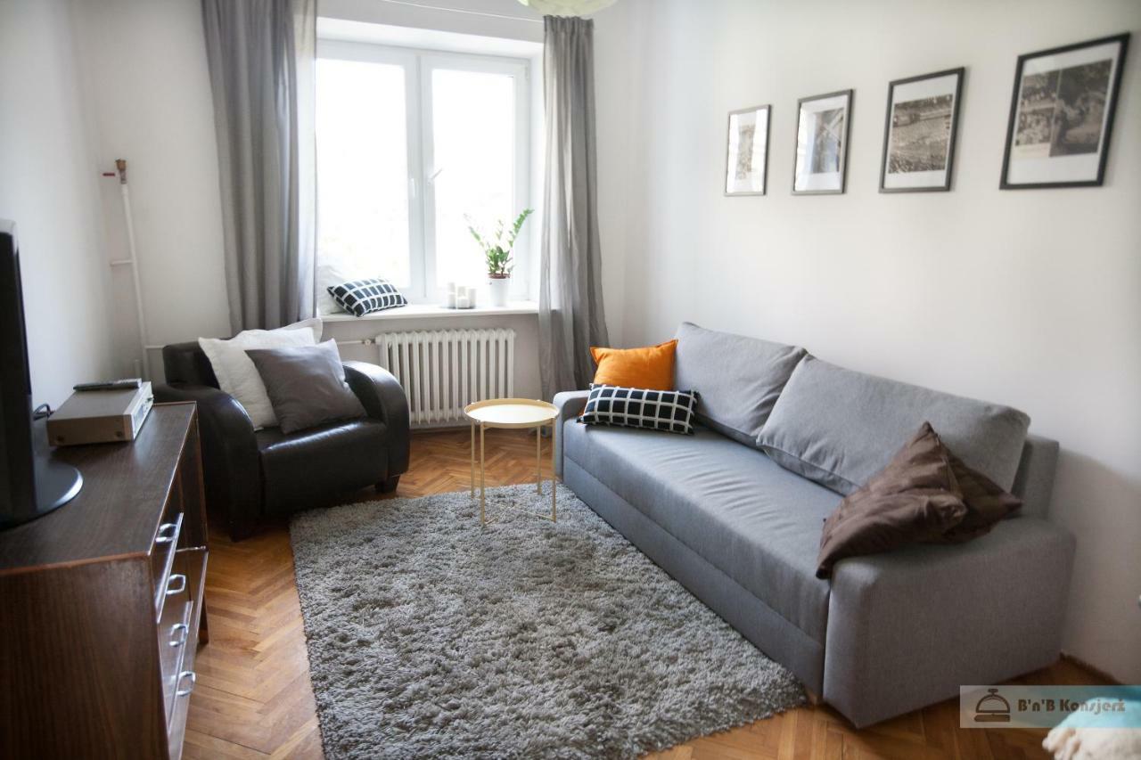 شقة Warsaw Concierge Bracka Retro Flat المظهر الخارجي الصورة